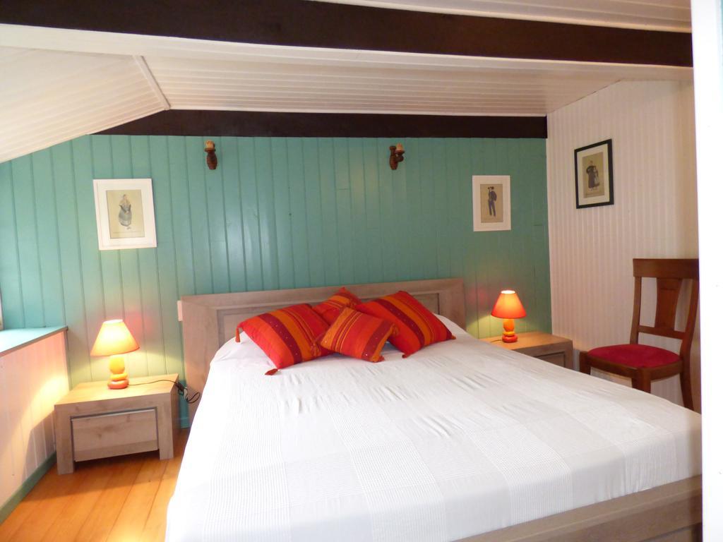 Domaine De Pratulo Vila Cléden-Poher Quarto foto