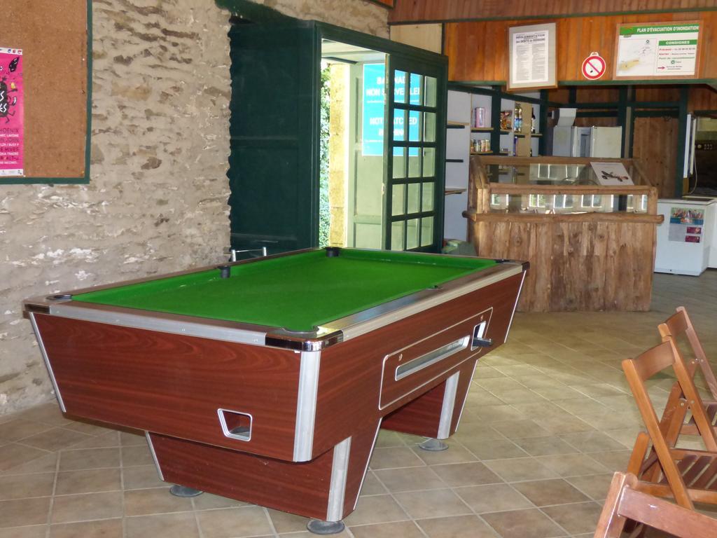 Domaine De Pratulo Vila Cléden-Poher Quarto foto